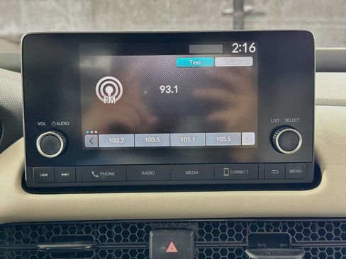 Used 2024 Honda HR-V LX image 16