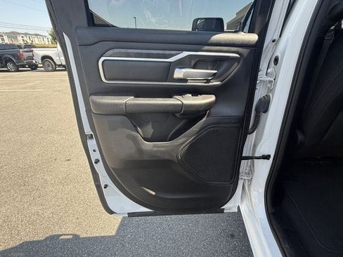 Used 2019 RAM 1500 Big Horn AWD/4WD image 14