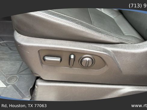 Used 2019 Chevrolet Silverado 1500 LT Trail Boss image 28