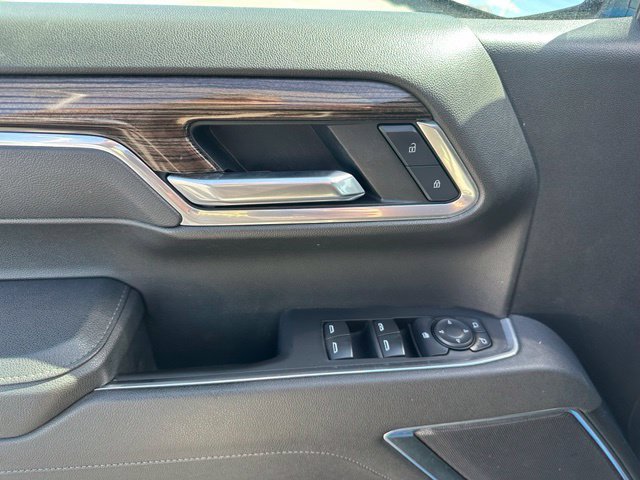 Certified 2025 Chevrolet Silverado 1500 LT AWD/4WD image 17