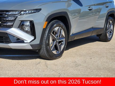 Used 2026 Hyundai Tucson SEL FWD image 12
