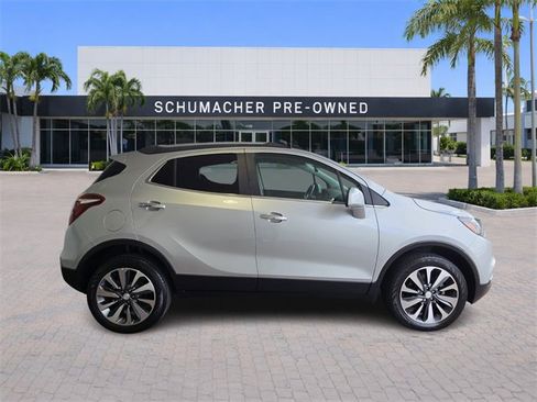 Used 2022 Buick Encore Preferred w/ Safety Package image 8
