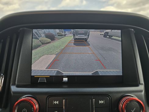 Used 2022 Chevrolet Colorado Z71 image 27