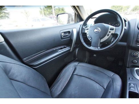 Used 2013 Nissan Rogue SL FWD image 8