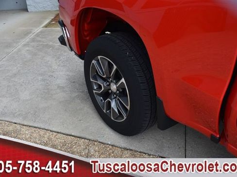 Used 2023 Chevrolet Silverado 1500 LT AWD/4WD image 13