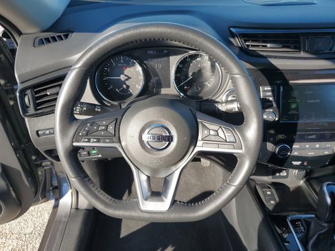 Certified 2020 Nissan Rogue SL image 16