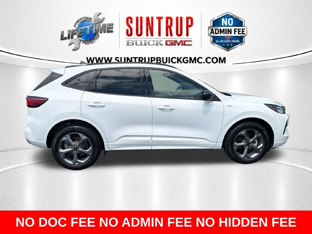 Used 2023 Ford Escape ST-Line w/ Tech Pack #1 AWD/4WD image 7