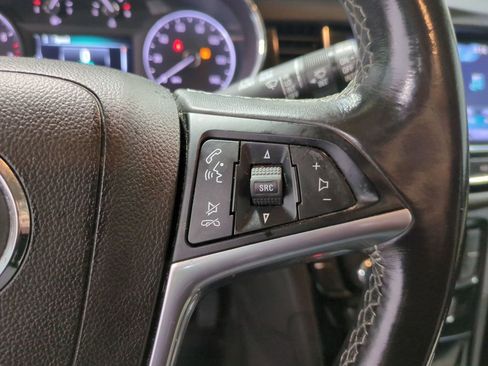 Used 2018 Buick Encore Preferred image 29