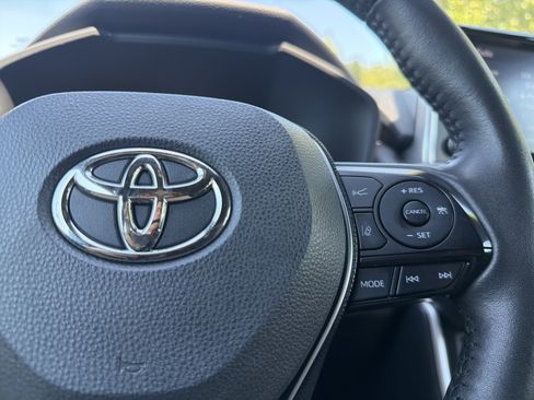Used 2021 Toyota RAV4 XSE AWD/4WD image 10