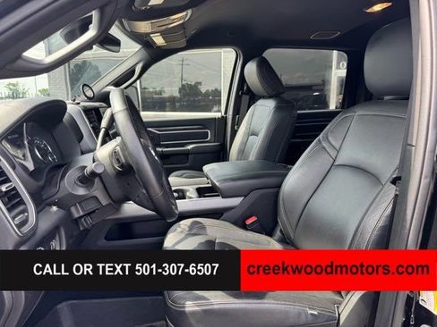 Used 2024 RAM 3500 Big Horn w/ Sport Appearance Package AWD/4WD image 9