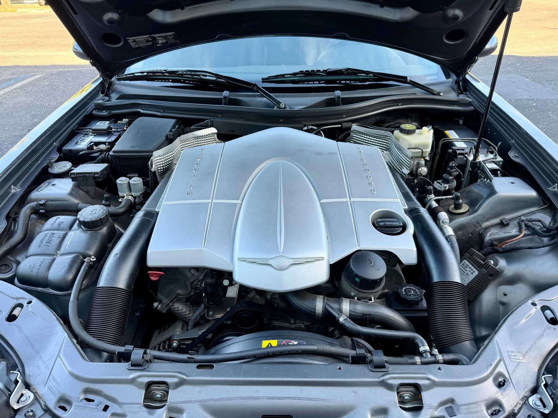 Used 2005 Chrysler Crossfire Limited RWD image 57