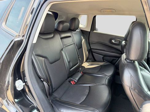 Used 2020 Jeep Compass Latitude w/ Popular Equipment Group AWD/4WD image 18