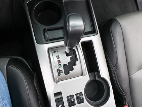 Used 2022 Toyota 4Runner SR5 Premium w/ Moonroof Package image 28