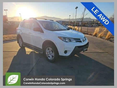 Used 2015 Toyota RAV4 LE image 1