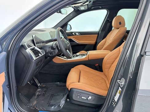 New 2026 BMW X5 xDrive40i w/ M Sport Package image 5