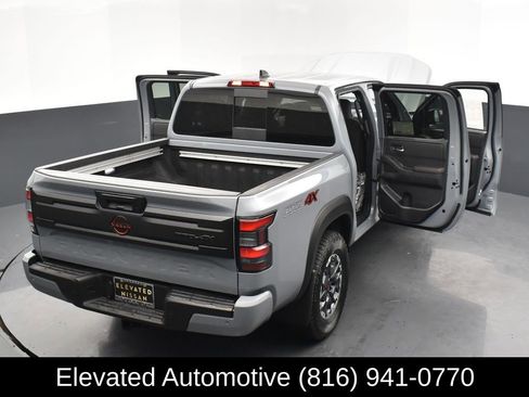 Used 2025 Nissan Frontier PRO-4X w/ Pro Convenience Package image 30