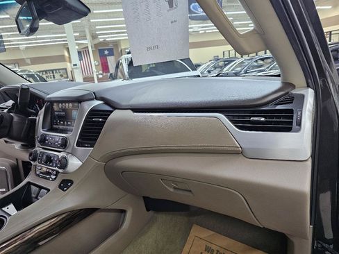 Used 2019 GMC Yukon SLT w/ HD Trailering Package RWD image 24