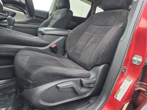 Used 2016 Nissan Murano S w/ Navigation Package image 20