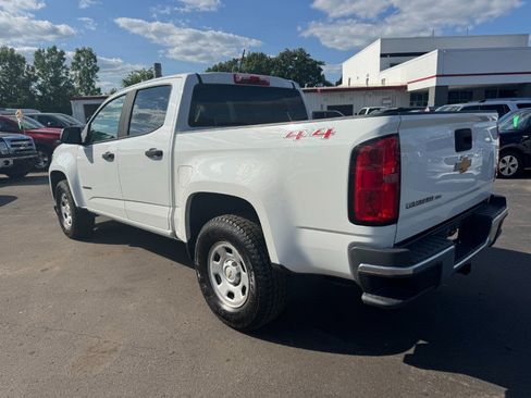 Used 2020 Chevrolet Colorado W/T w/ WT Convenience Package AWD/4WD image 3
