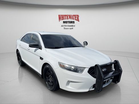 Used 2015 Ford Taurus Police Interceptor AWD image 3