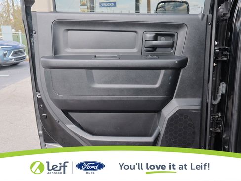 Used 2015 RAM 2500 Tradesman w/ Chrome Appearance Group image 26