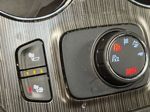 Used 2020 GMC Acadia SLT w/ Trailering Package image 21