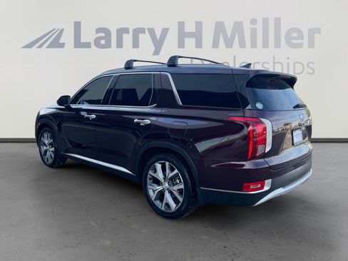 Used 2021 Hyundai Palisade SEL w/ Premium Package image 3