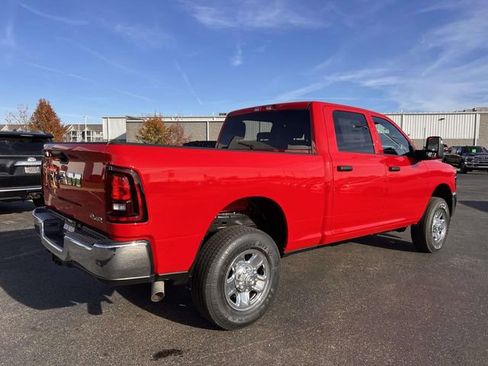 New 2026 RAM 2500 Tradesman w/ Chrome Appearance Group AWD/4WD image 8