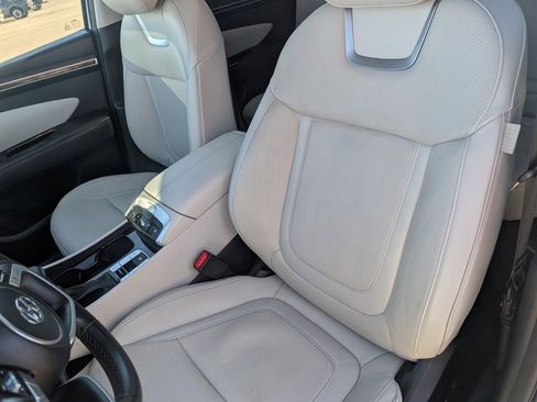 Used 2022 Hyundai Tucson SEL w/ Convenience + Premium Package image 9