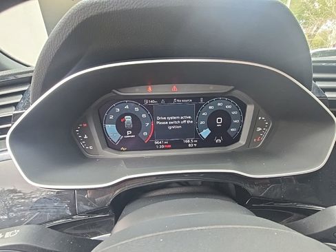 Used 2025 Audi Q3 2.0T Premium Plus image 17