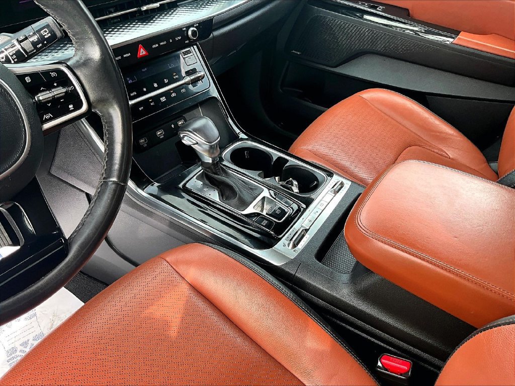 Used 2022 Kia Carnival SX Prestige FWD image 15