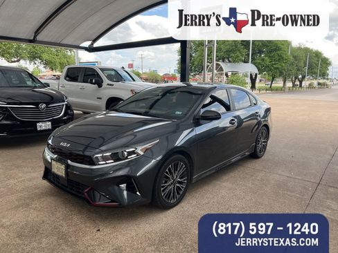 Used 2023 Kia Forte GT-Line w/ GT-Line Premium Package image 1