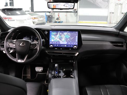 Certified 2024 Lexus RX 500h F Sport w/ Convenience Package image 17