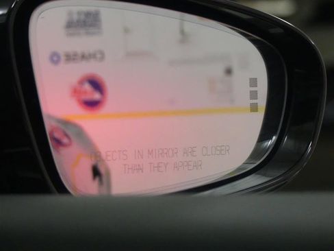 Used 2023 Porsche Taycan GTS image 31