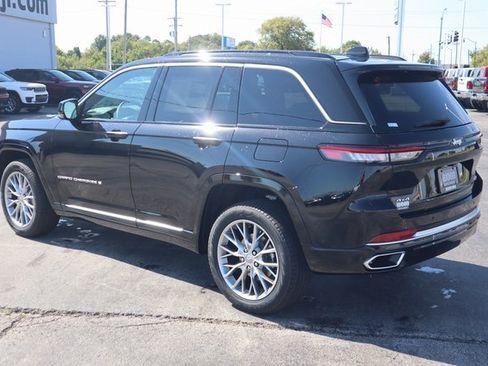 New 2025 Jeep Grand Cherokee Summit image 21