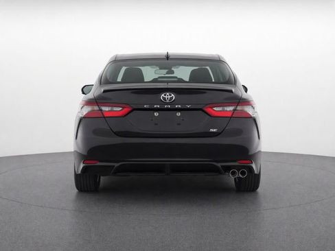 Used 2023 Toyota Camry SE FWD image 7