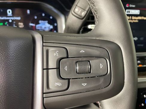 Certified 2025 GMC Sierra 1500 Elevation image 9