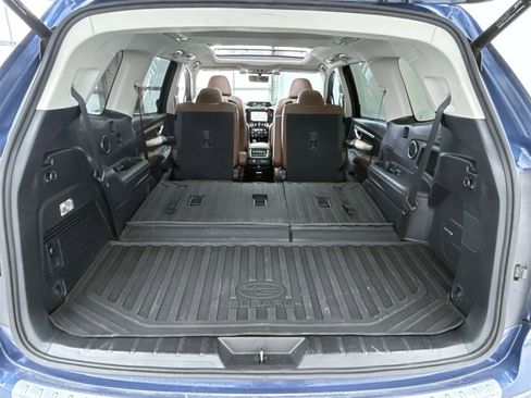 Used 2020 Subaru Ascent Touring w/ Popular Package #3 image 48