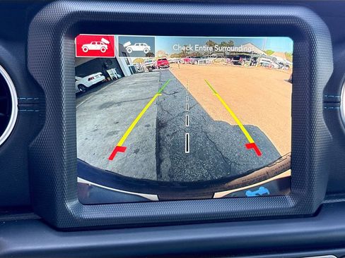 Used 2021 Jeep Wrangler Unlimited Rubicon 4xe w/ Steel Bumper Group image 16