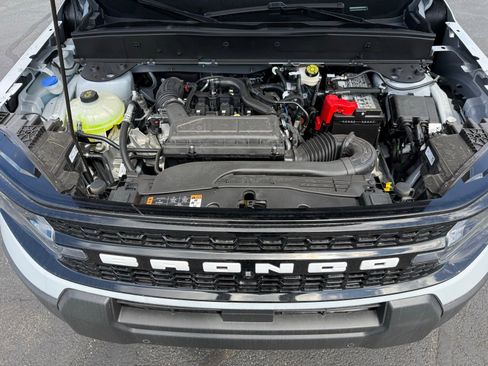 New 2026 Ford Bronco Sport Outer Banks w/ Outer Banks Tech Package+ AWD/4WD image 40