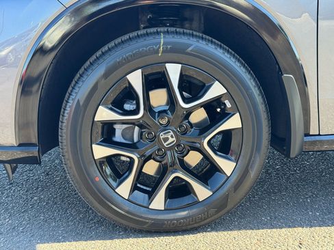 New 2026 Honda HR-V EX-L image 10