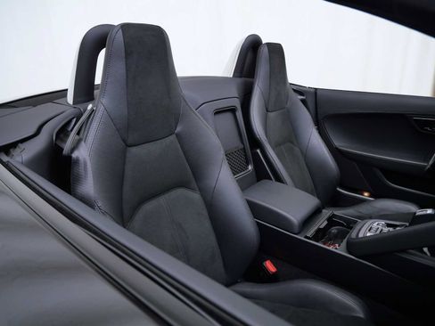 Used 2023 Jaguar F-TYPE Convertible RWD image 14