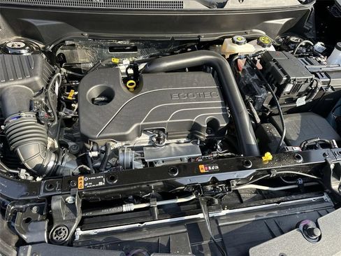 Used 2024 Chevrolet Equinox LS w/ LS Convenience Package FWD image 22