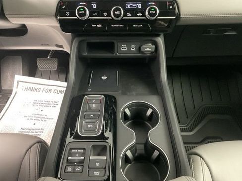 New 2025 Honda Pilot EX-L image 19