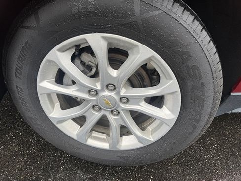Used 2020 Chevrolet Equinox LT FWD image 40
