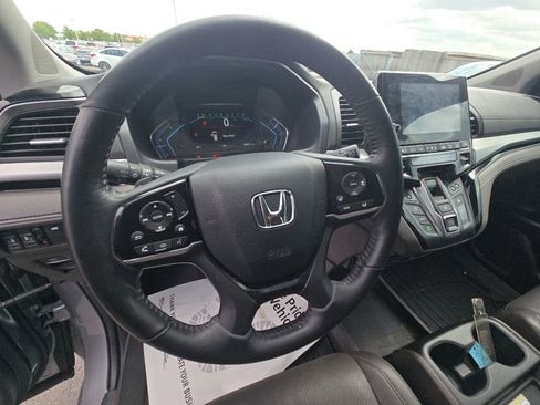 Used 2019 Honda Odyssey Elite image 12