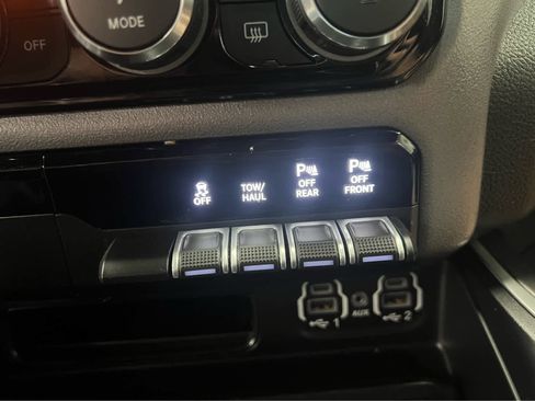 Used 2022 RAM 1500 Big Horn image 42