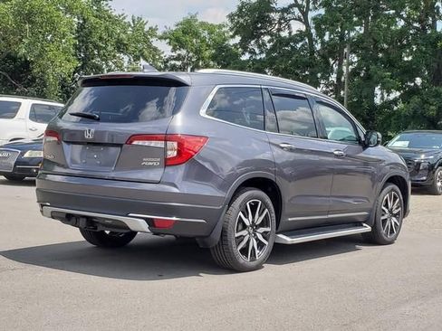 Used 2022 Honda Pilot Touring image 3