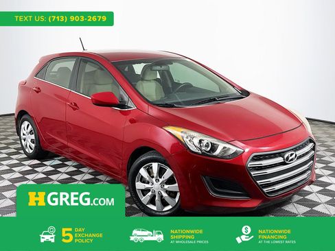 Used 2016 Hyundai Elantra GT FWD image 1