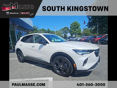 Used 2023 Buick Envision Essence w/ Sport Touring Package AWD/4WD image 3